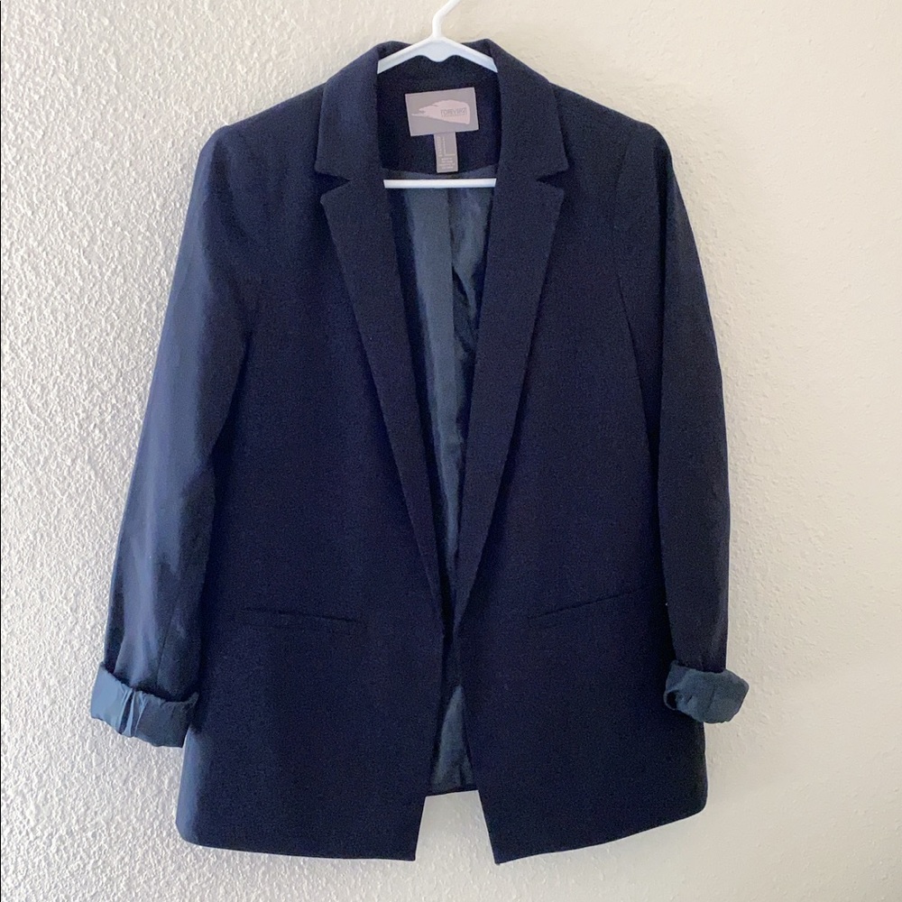 🖤 Forever 21 black blazer